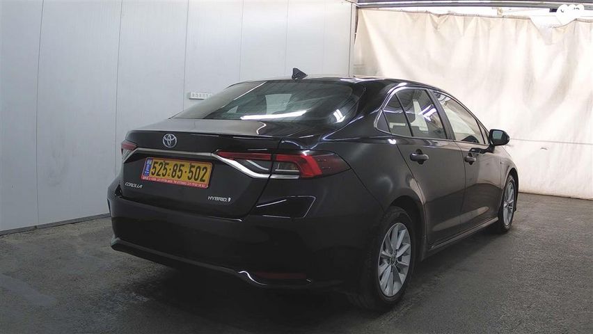 טויוטה קורולה