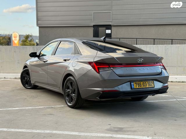 יונדאי אלנטרה