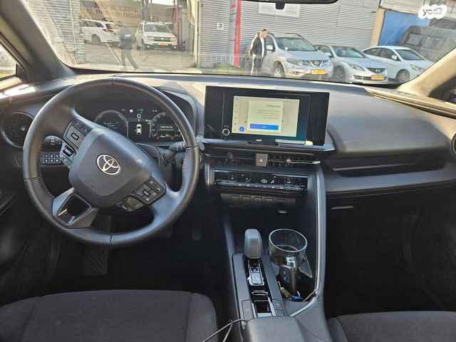 טויוטה C-HR