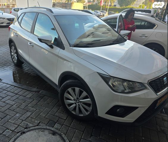 מודעת רכב סיאט ארונה