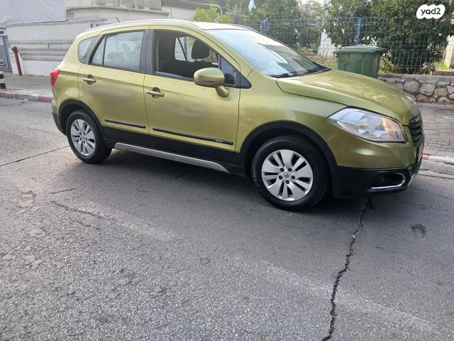 סוזוקי קרוסאובר