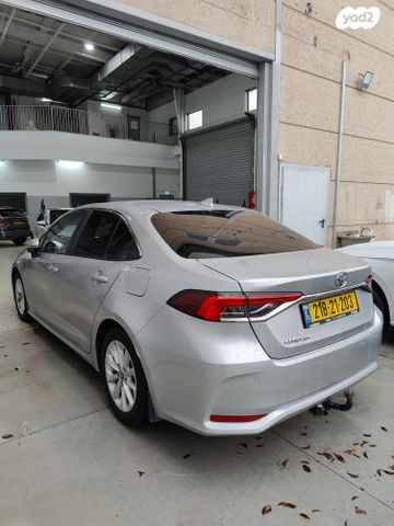 טויוטה קורולה