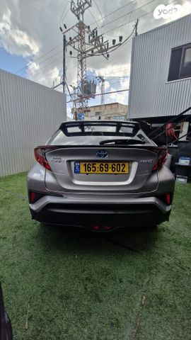 טויוטה C-HR