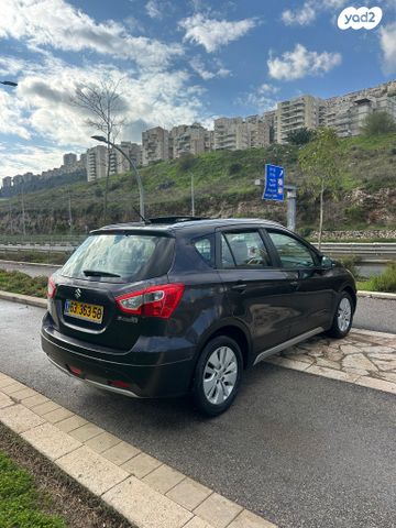 סוזוקי קרוסאובר