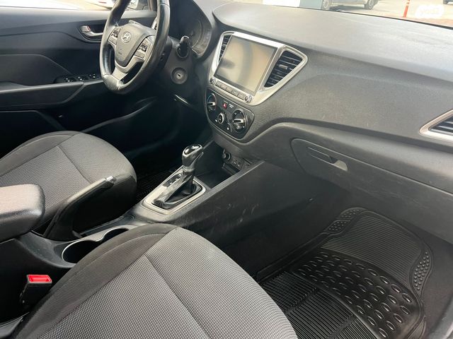 יונדאי אקסנט i25