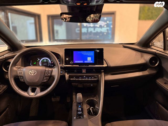 טויוטה C-HR
