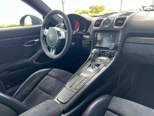 פורשה קאיימן