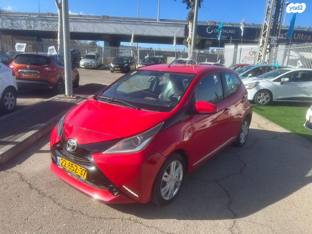 מודעת רכב טויוטה אייגו