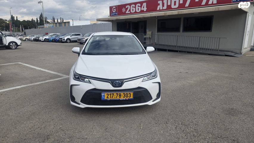 טויוטה קורולה