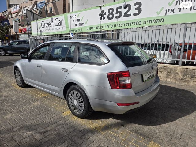 סקודה אוקטביה 