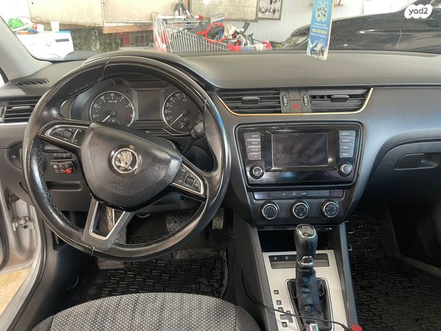 סקודה אוקטביה 