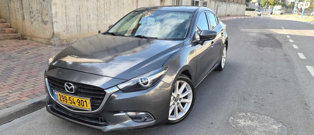 מודעת רכב מאזדה 3