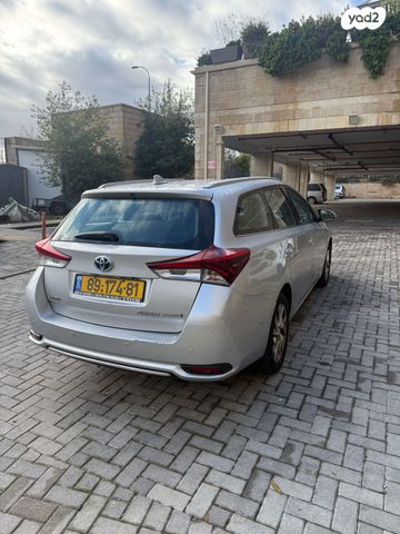 טויוטה אוריס