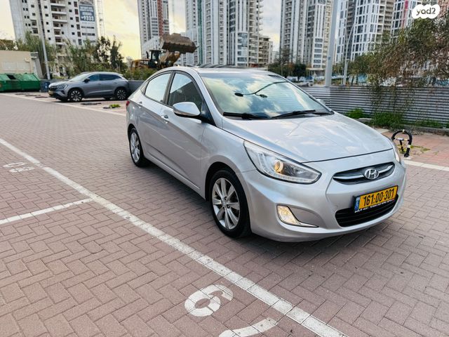 מודעת רכב יונדאי אקסנט i25