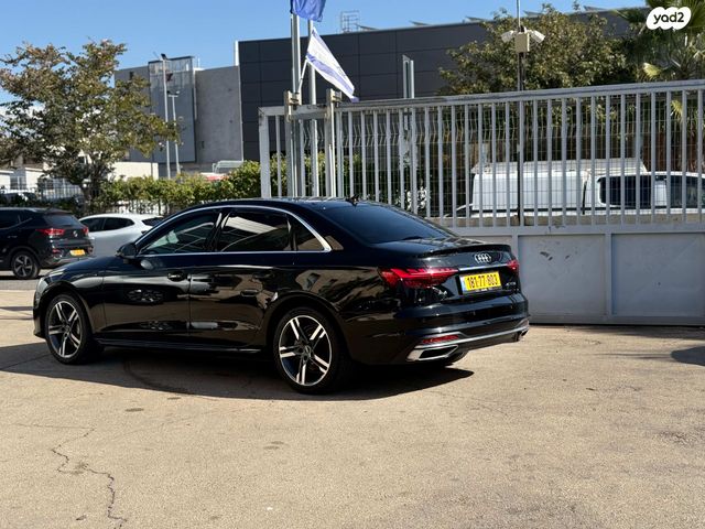 מודעת רכב אאודי A4 2