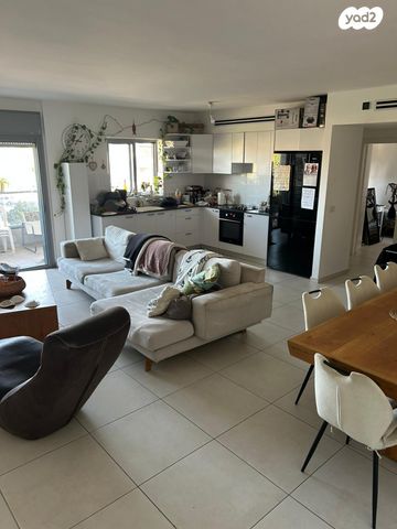 שדרות ציונה צרפת 6