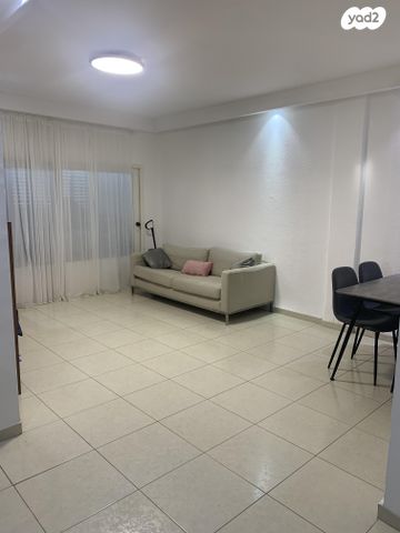 שדרות טרומפלדור 1