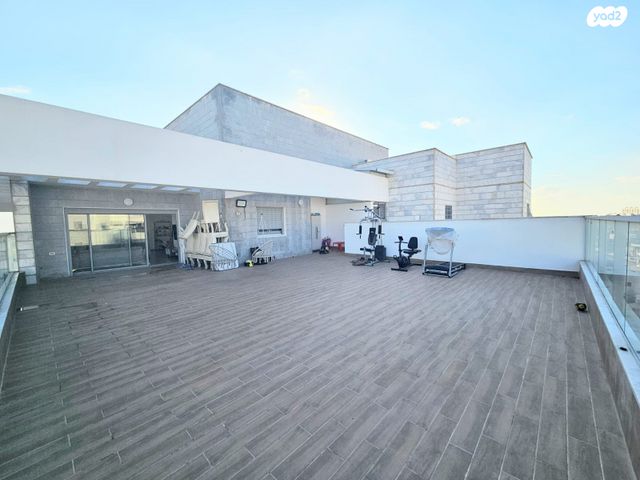 גג/ פנטהאוז, אריאל שרון 1, נווה שרון / שער העיר, נתיבות