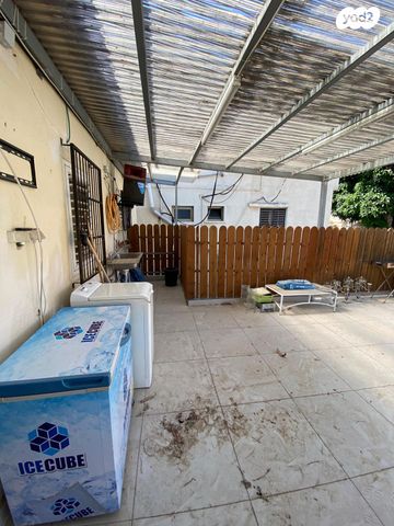 גג/ פנטהאוז, הנביאים 9, נאות יהודית ונווה ארזים, חולון