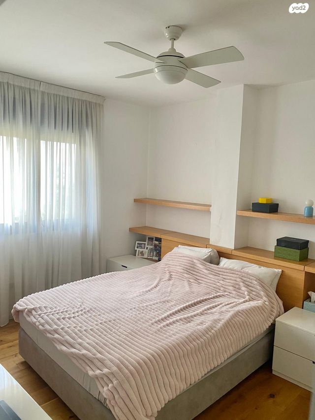 דירה, הגנים 22, נווה גן, רמת השרון