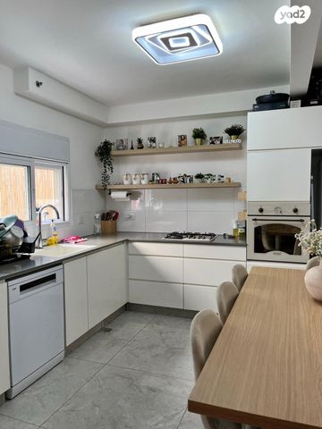 דירת גן, הכלנית 24, רובע ח', אשדוד