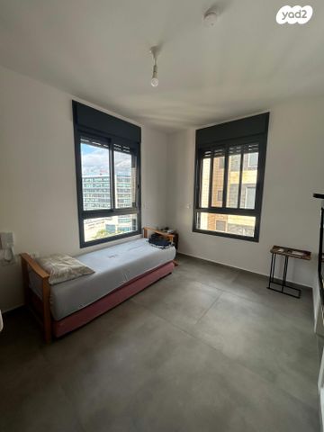 דירה, הרימון 1, קיראון, קרית אונו