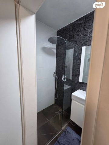 דירת גן, גבעת קנדה 29, גילה, ירושלים