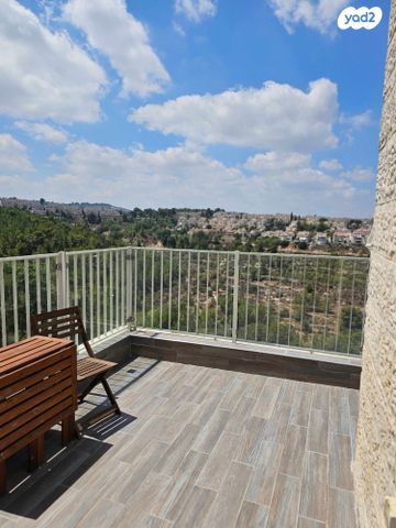 גג/ פנטהאוז, גבעת קנדה 29, גילה, ירושלים