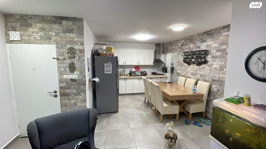 דירת גן, אתרוג 12, נווה פרדסים, פרדס חנה כרכור