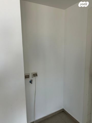 דירה, החשמונאים 1, צפון מזרח מרכז העיר, נתניה