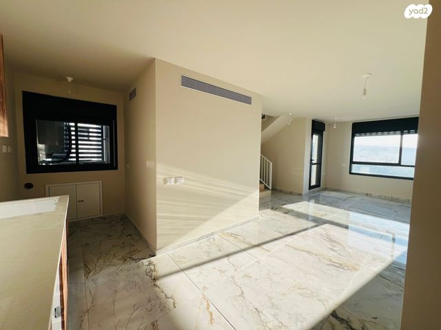 דירה, רועי קליין 29, נווה שמיר רמת בית שמש ה-1, בית שמש