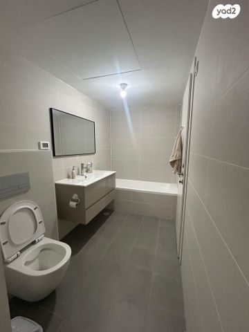 דירה, הרימון 1, קיראון, קרית אונו