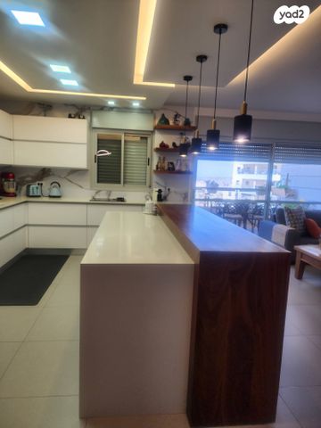 דירה, נחל איילון 20, צור יצחק, צור יצחק