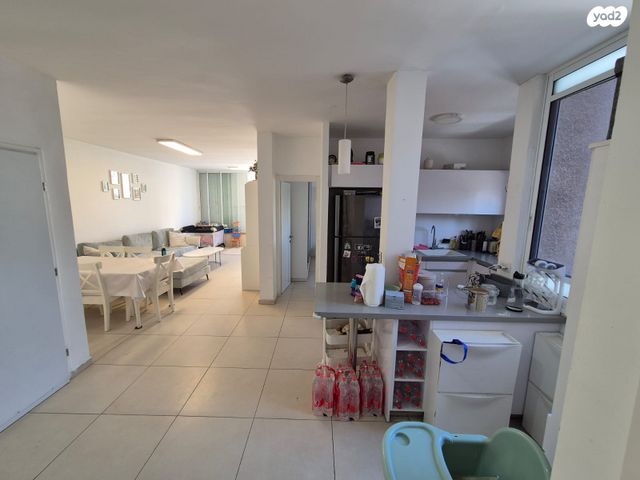 דירה, החי"ל 64, נגבה, רמת גן