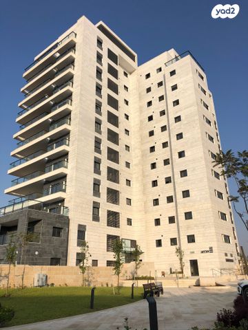 דירה, יגאל ידין 3, המגינים, מודיעין מכבים רעות