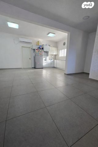 גג/ פנטהאוז, טרומן 10, נגבה, רמת גן