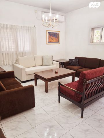 בית פרטי/ קוטג', המאור 10, חברת חשמל, גבעתיים