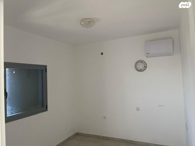 גג/ פנטהאוז, יגאל אלון 2, המרכז האזרחי, רמלה