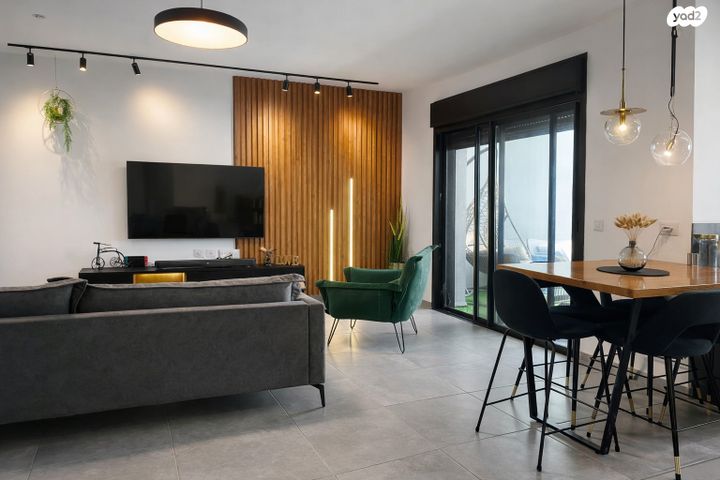 יוסי בנאי 79