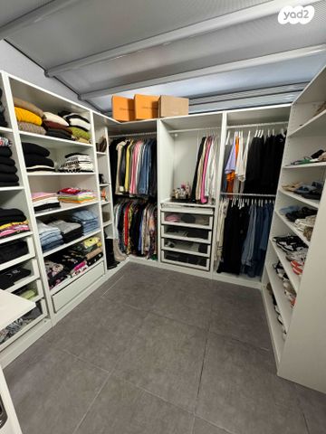 גג/ פנטהאוז, שלמה בן יוסף 8, רובע ו', אשדוד