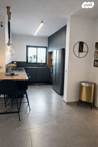 דירה, יוסי בנאי 79, פסגות אפק, ראש העין