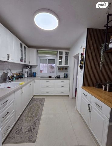 דירת גן, גבעת קנדה 29, גילה, ירושלים