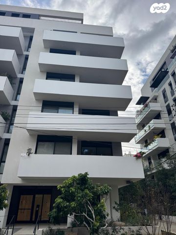 דירה, מודיליאני 12, הצפון החדש - דרום, תל אביב יפו