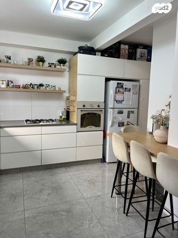 דירת גן, הכלנית 24, רובע ח', אשדוד