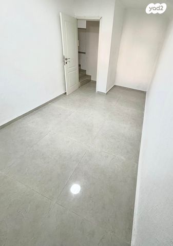 דירת גן, שביל הנרקיס 6, נוף העמק, מגדל העמק