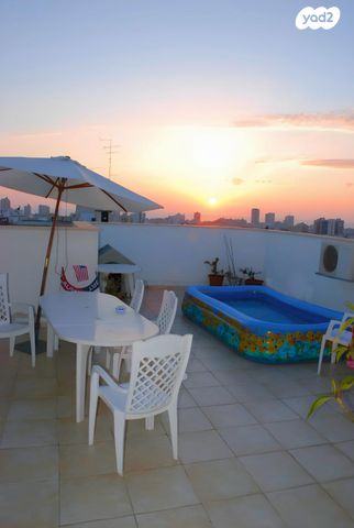 גג/ פנטהאוז, כצנלסון 31, רמת יוסף, בת ים