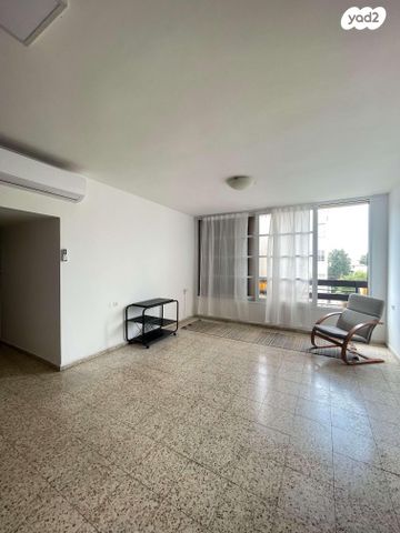 דירה, בני בנימין 26, הרצליה הירוקה, נווה עובד, הרצליה