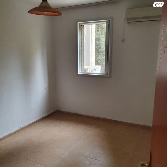 דירה, סוקולוב 18, ארלוזורוב, כפר סבא