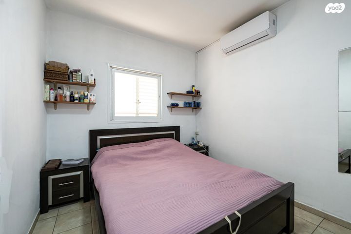 גג/ פנטהאוז, כצנלסון 31, רמת יוסף, בת ים