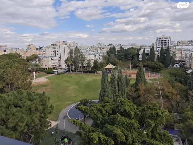 דירה, קלוזנר 11, לב העיר, בת ים